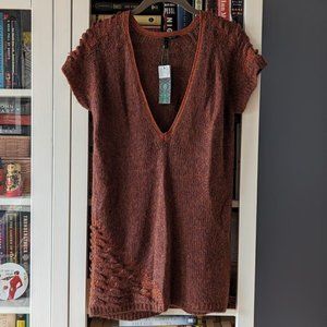 Burgundy Sweater with Coppery Orange Features by BENETTON // Size M
